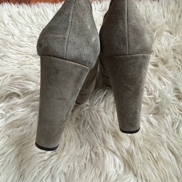 Stuart Weitzman Green Suede Peep Toe Block Heel Booties Women's Size 6.5 - Picture 8 of 11